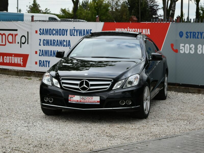 Mercedes E 250 E 250CDi Coupe 2.2 CDi 204KM Manual 2010r. Skóra Xenon NAVi Panorama W212 (2009-)