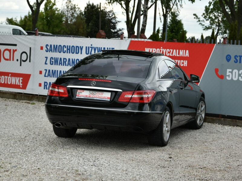 Mercedes E 250 E 250CDi Coupe 2.2 CDi 204KM Manual 2010r. Skóra Xenon NAVi Panorama W212 (2009-)