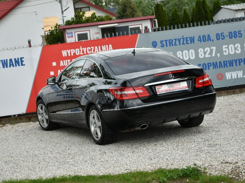 Mercedes E 250 E 250CDi Coupe 2.2 CDi 204KM Manual 2010r. Skóra Xenon NAVi Panorama W212 (2009-)