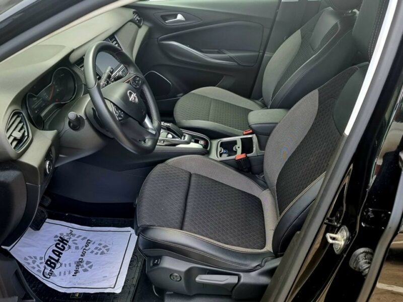Opel Grandland X Pisemna Gwarancja 12 miesięcy - 1,6 Hybryda 285 KM