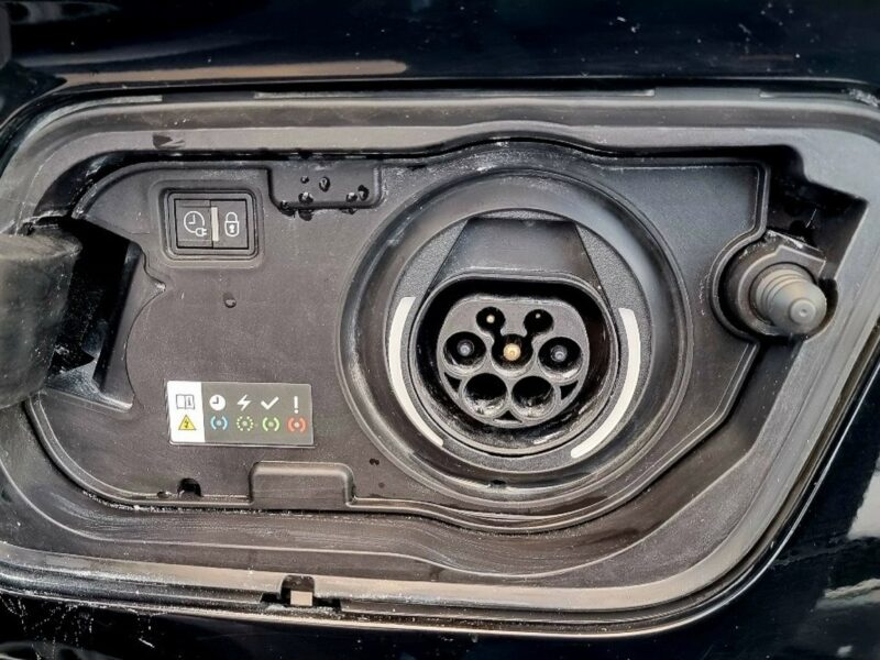 Opel Grandland X Pisemna Gwarancja 12 miesięcy - 1,6 Hybryda 285 KM