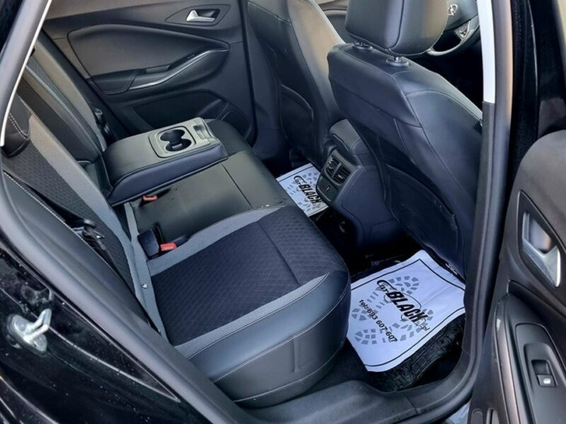 Opel Grandland X Pisemna Gwarancja 12 miesięcy - 1,6 Hybryda 285 KM