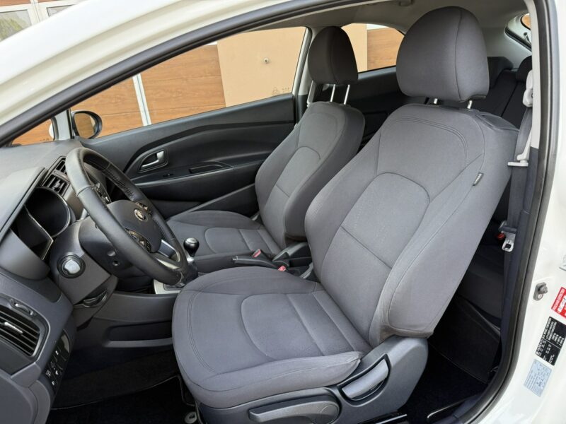 Kia Rio Rej. 01/2014 1,2 85KM Klimatyzacja Serwis 1Właściciel III (2011-)