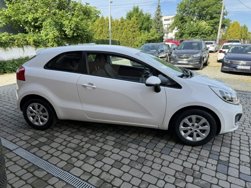 Kia Rio Rej. 01/2014 1,2 85KM Klimatyzacja Serwis 1Właściciel III (2011-)