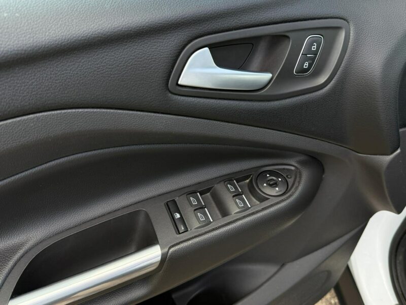 Ford Kuga 2018 Facelift Titanium 1.5 EcoBoost AWD ,175KM Automat E10 II (2012-)