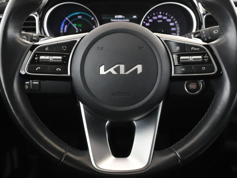 Kia XCeed PHEV navi kamera tempomat LED półskóra