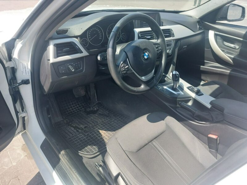BMW 318 F30/F31 (2012-)