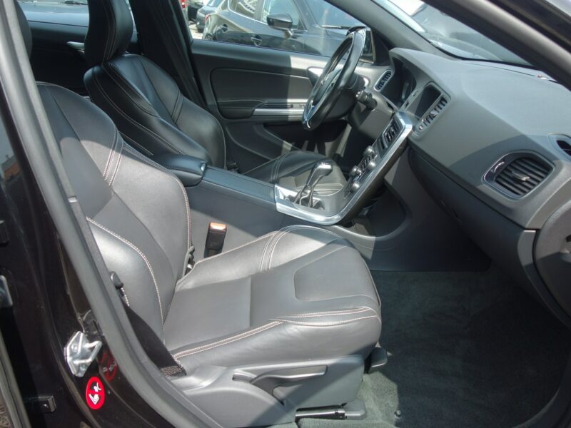 Volvo V60 volvo V60 I (2010-2018)
