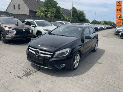 Mercedes A 200 Skóry Kamera cofania Navi W176 (2012-)