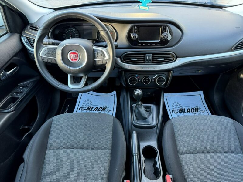 Fiat Tipo Pisemna Gwarancja 12 miesięcy II (2016-)