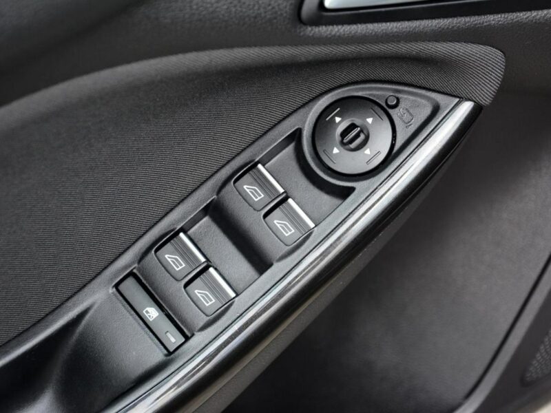 Ford Focus Park Asist 2xPDC Ledy Navi Kamera ASO Ford do końca Mk3 (2010-2018)