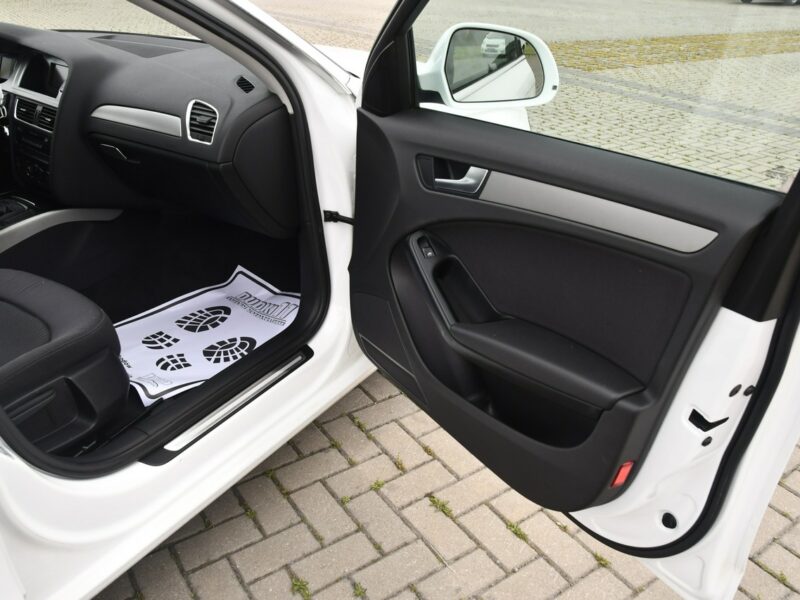Audi A4 1.8Turbo Benz. Manual.Klimatronic.Parktronic.Ledy.kredyt.OKAZJA B8 (2007-2015)