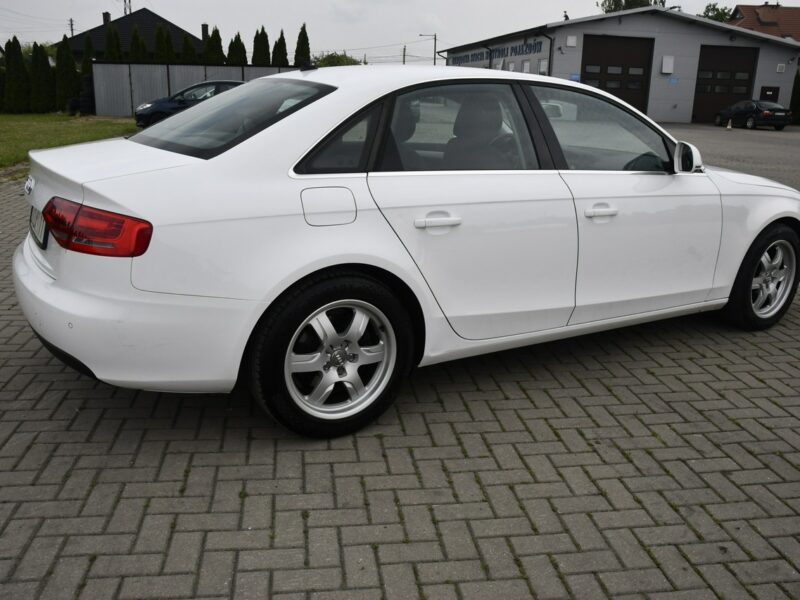 Audi A4 1.8Turbo Benz. Manual.Klimatronic.Parktronic.Ledy.kredyt.OKAZJA B8 (2007-2015)