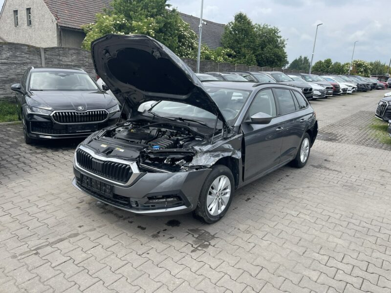 Škoda Octavia mHev Automat Climatronic Style IV (2020-)