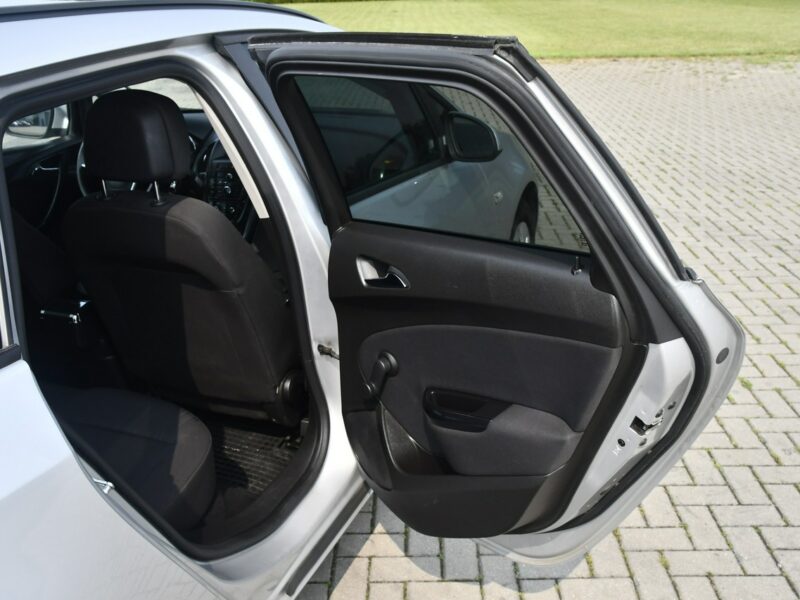 Opel Astra 1,7CDTI Klimatronic 2 str.Hak.El.szyby.Centralka.Tempomat.kredyt.OKAZ J (2009-2019)