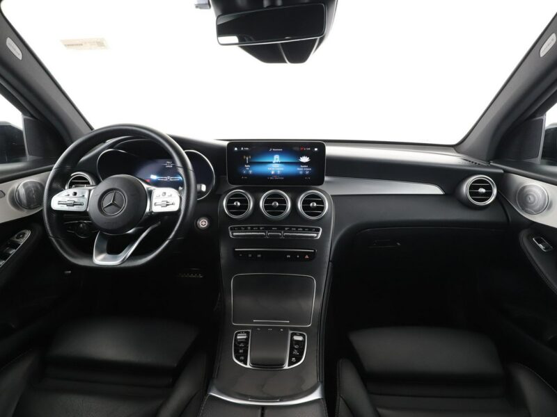 Mercedes GLC 300 4x4 automat full LED skóra navi virtual cocpit kamery 360 el. klapa