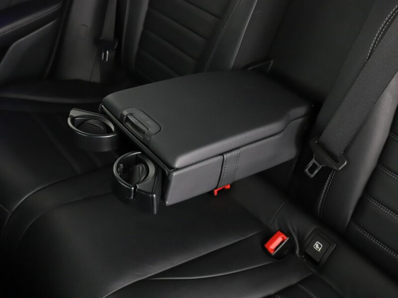 Mercedes GLC 300 4x4 automat full LED skóra navi virtual cocpit kamery 360 el. klapa