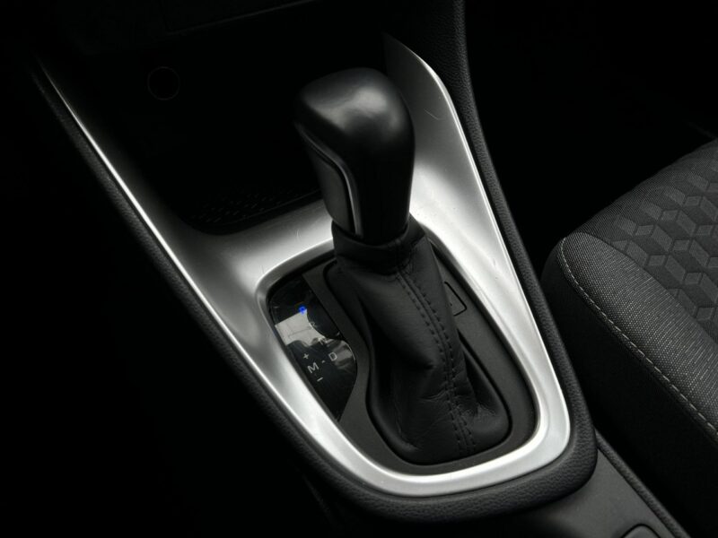 Toyota Yaris 1,5 VVTi 125KM CVT COMFORT, salon Polska, gwarancja III (2011-2019)