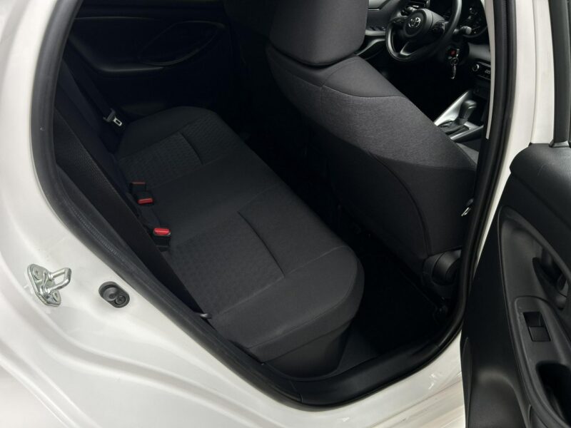 Toyota Yaris 1.5 Hybrid 116KM COMFORT TECH, salon Polska, gwarancja, FV23% IV (2020-)