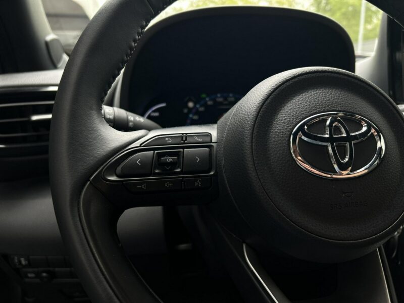 Toyota Yaris Cross 1.5 HSD 116KM COMFORT STYLE TECH, salon Polska, gwarancja, FV23%