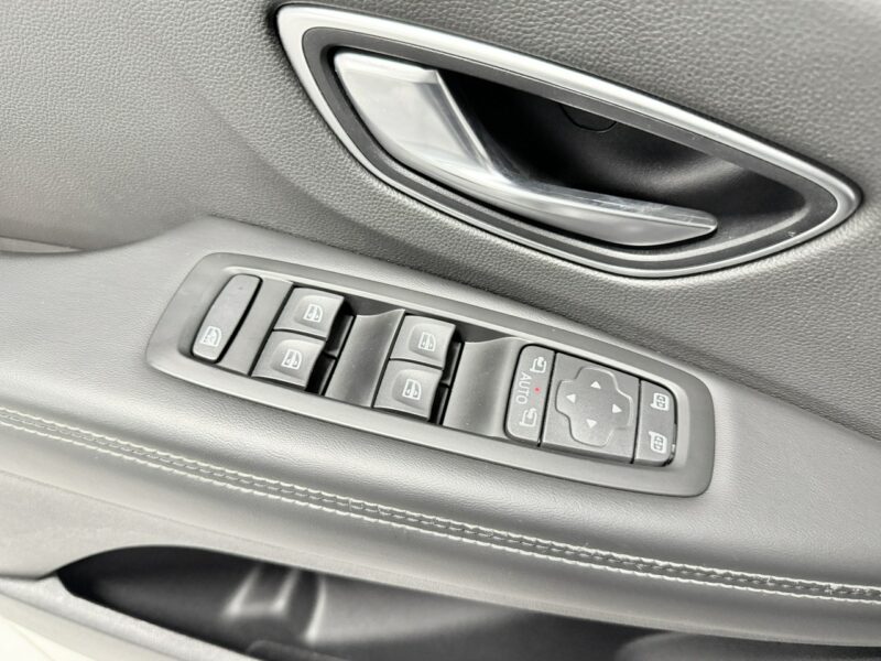 Renault Scenic 1.6 DCi 160KM*INITIALE PARIS*BOSE*Komfort MASAŻ*KeyLess*Alu 20*HeadUp* IV (2016-)