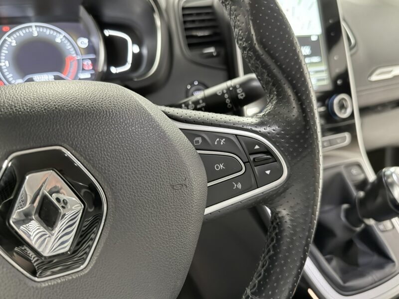 Renault Scenic 1.6 DCi 160KM*INITIALE PARIS*BOSE*Komfort MASAŻ*KeyLess*Alu 20*HeadUp* IV (2016-)