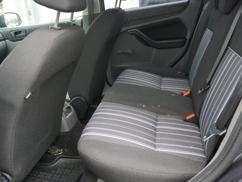 Ford Focus polski salon, Mk2 (2004-2011)