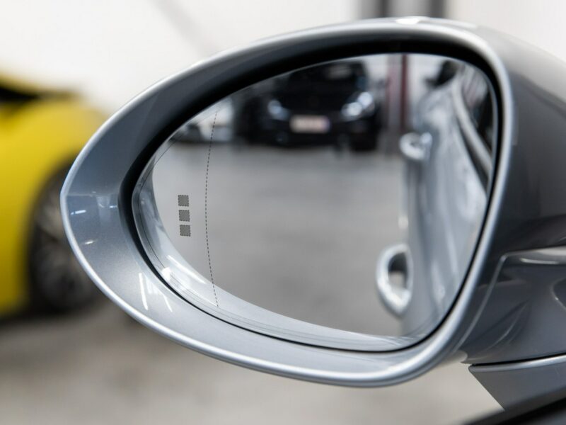 Porsche Cayenne E-Hybrid 462KM. Konfiguracja na 712 tys. zł. Gwarancja do 01.2026. III(2017-)