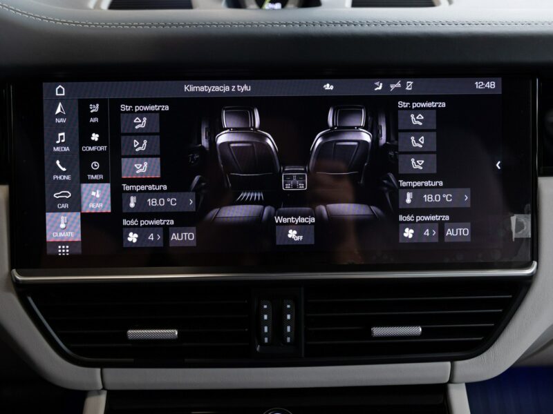 Porsche Cayenne E-Hybrid 462KM. Konfiguracja na 712 tys. zł. Gwarancja do 01.2026. III(2017-)