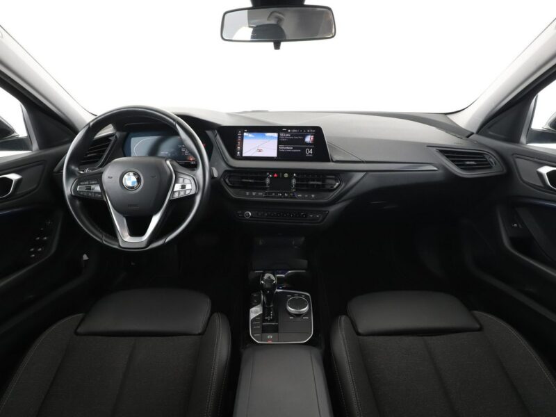 BMW 120 xDrive automat 190KM PDC-kamera navi LED tempomat F40 (2019-)