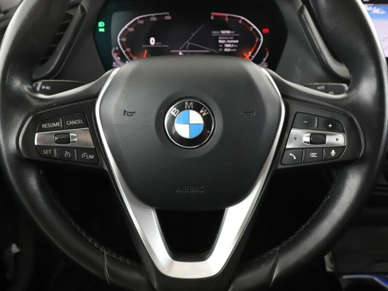 BMW 120 xDrive automat 190KM PDC-kamera navi LED tempomat F40 (2019-)