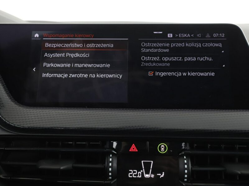 BMW 120 xDrive automat 190KM PDC-kamera navi LED tempomat F40 (2019-)