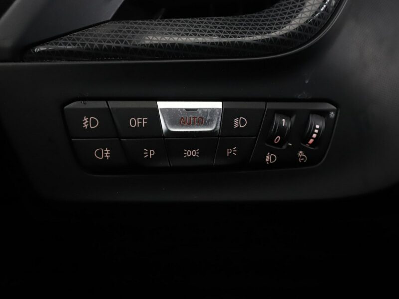 BMW 120 xDrive automat 190KM PDC-kamera navi LED tempomat F40 (2019-)