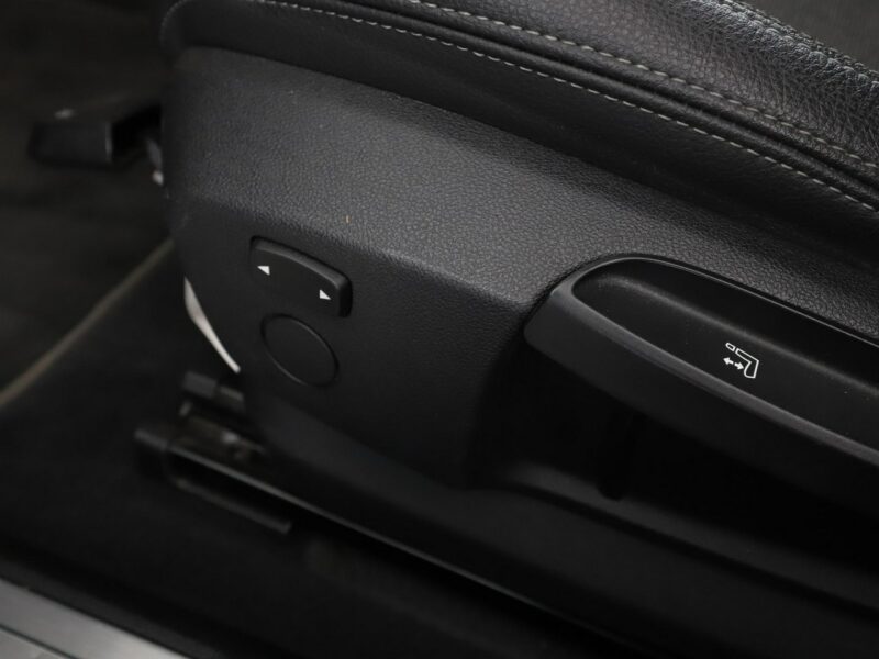 BMW 120 xDrive automat 190KM PDC-kamera navi LED tempomat F40 (2019-)