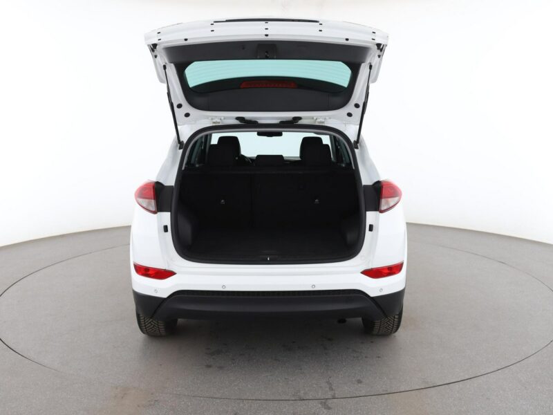 Hyundai Tucson klima auto multifunkcja czujniki parkowania III (2015-2020)