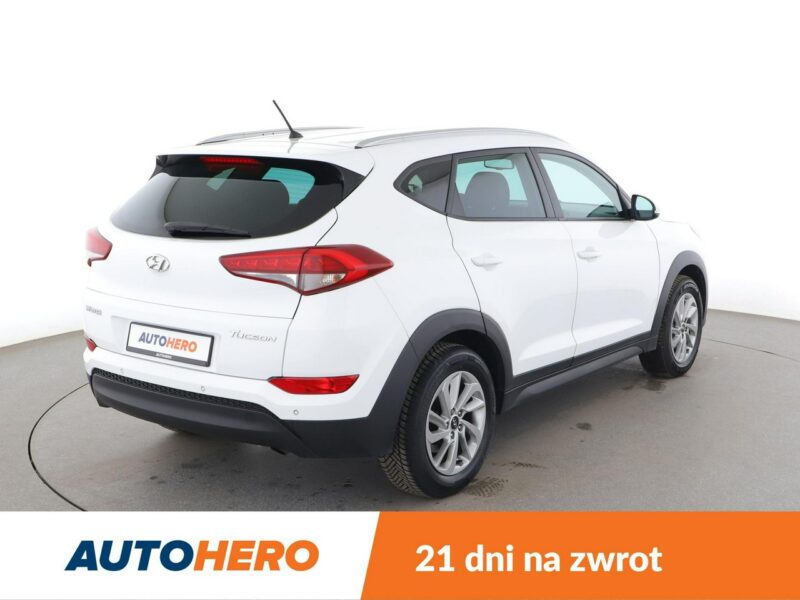 Hyundai Tucson klima auto multifunkcja czujniki parkowania III (2015-2020)