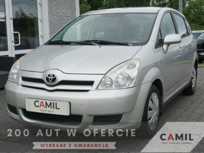 Toyota Corolla Verso polski, salon II (2001-2006)