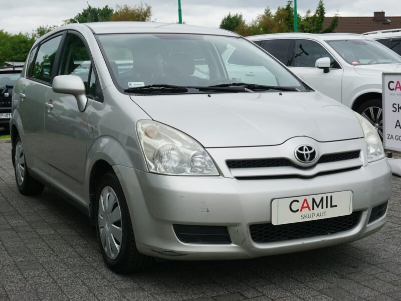 Toyota Corolla Verso polski, salon II (2001-2006)
