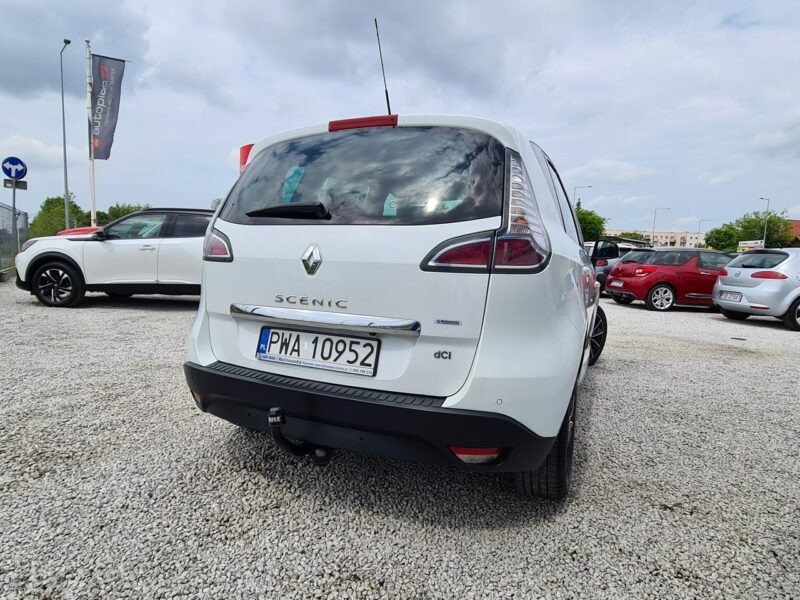 Renault Scenic BOSE Navi Kamera 2xPDC Wolne Ręce Półskóry Klimatronik Asystent Pasa III (2009-2016)