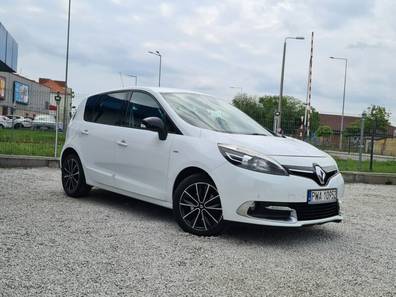 Renault Scenic BOSE Navi Kamera 2xPDC Wolne Ręce Półskóry Klimatronik Asystent Pasa III (2009-2016)