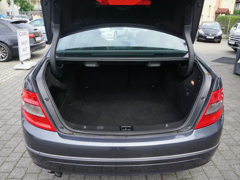 Mercedes C 200 zarejestrowany, ubezpieczony W204 (2007-2014)