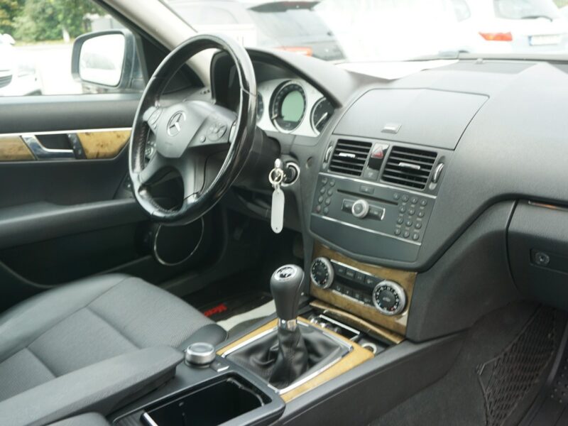Mercedes C 200 zarejestrowany, ubezpieczony W204 (2007-2014)