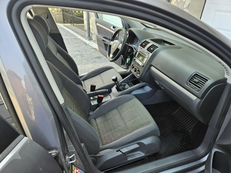 Volkswagen Golf Opłacony Zdrowy Zadbany Serwisowany MPI Dwa Kmpl Kół Po Serwisie V (2003-2008)