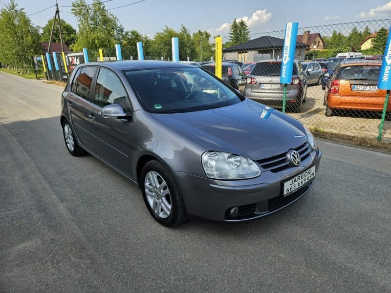 Volkswagen Golf Opłacony Zdrowy Zadbany Serwisowany MPI Dwa Kmpl Kół Po Serwisie V (2003-2008)