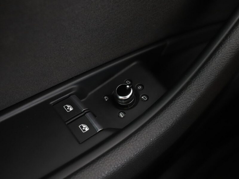 Audi A5 S-Tronic full LED virtual cocpit el. sterowane i grzane fotele kamera F5 (2016-)