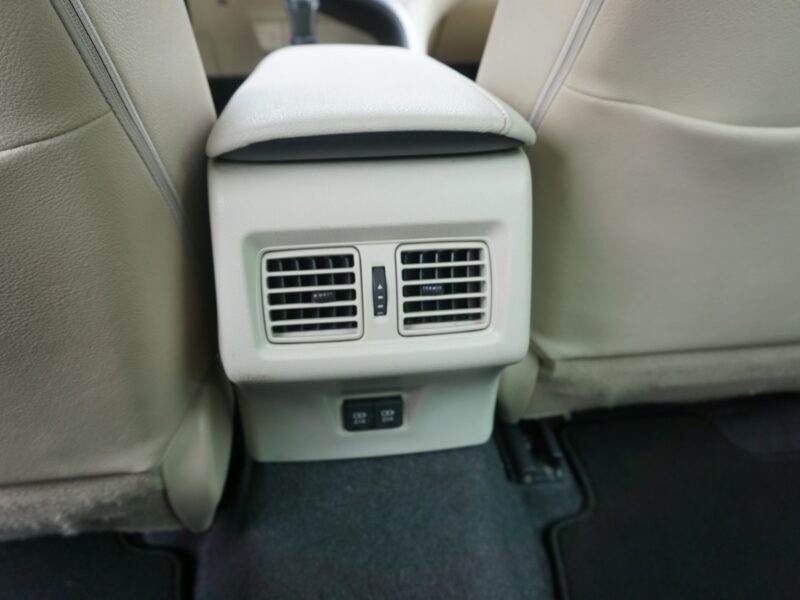 Toyota Camry polski salon IX (2018-)