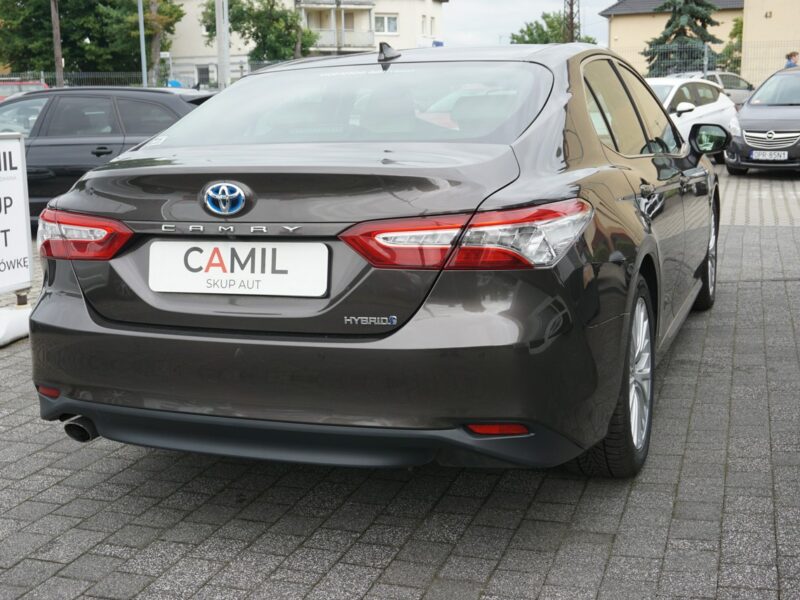 Toyota Camry polski salon IX (2018-)
