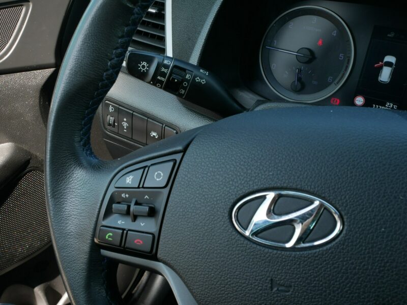 Hyundai Tucson 1.7 CRDI 115KM Eu6 -Panorama -Navi -Grzane fotele -Bardzo zadbany III (2015-2020)