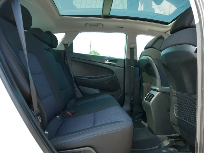 Hyundai Tucson 1.7 CRDI 115KM Eu6 -Panorama -Navi -Grzane fotele -Bardzo zadbany III (2015-2020)
