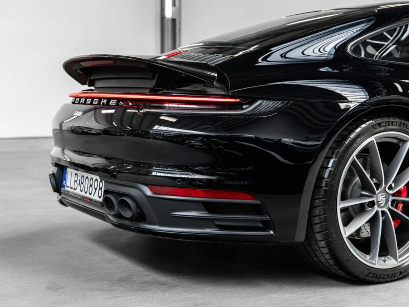 Porsche 911 Carrera S. Skrętna oś. Lift. Bose. Wentylacja. Tylko 9600 km. FV23%. 992 (2019-)